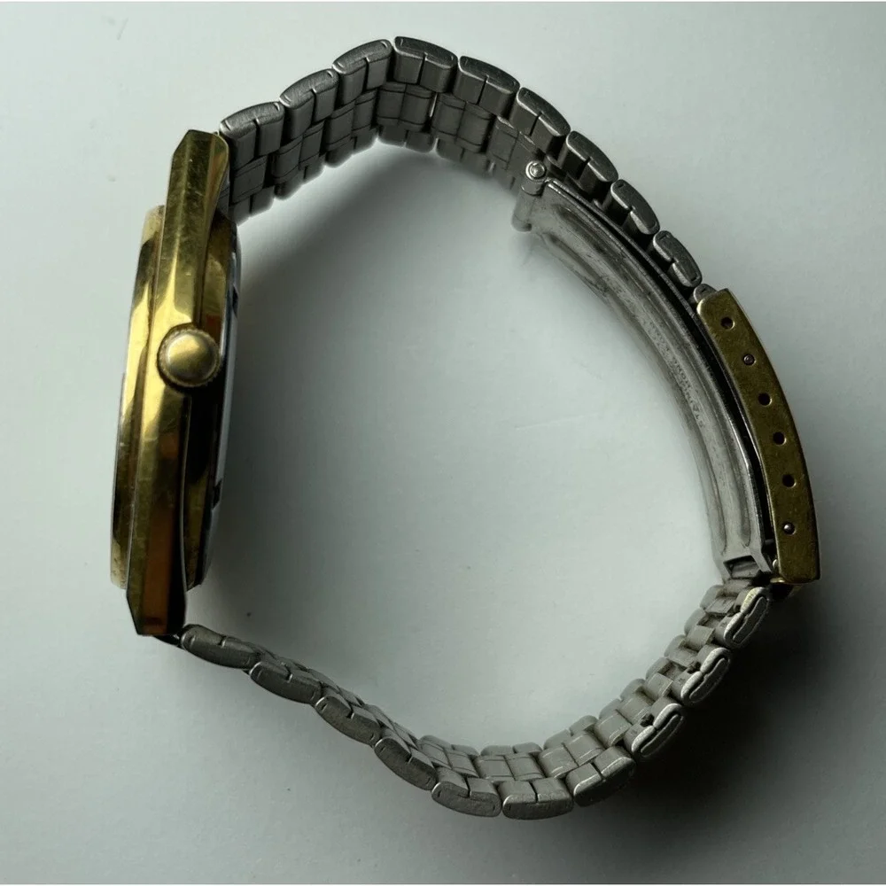 Cracked Crystal Vintage Pulsar Men‎ Y143-X003 Gold Tone Quartz Analog Watch